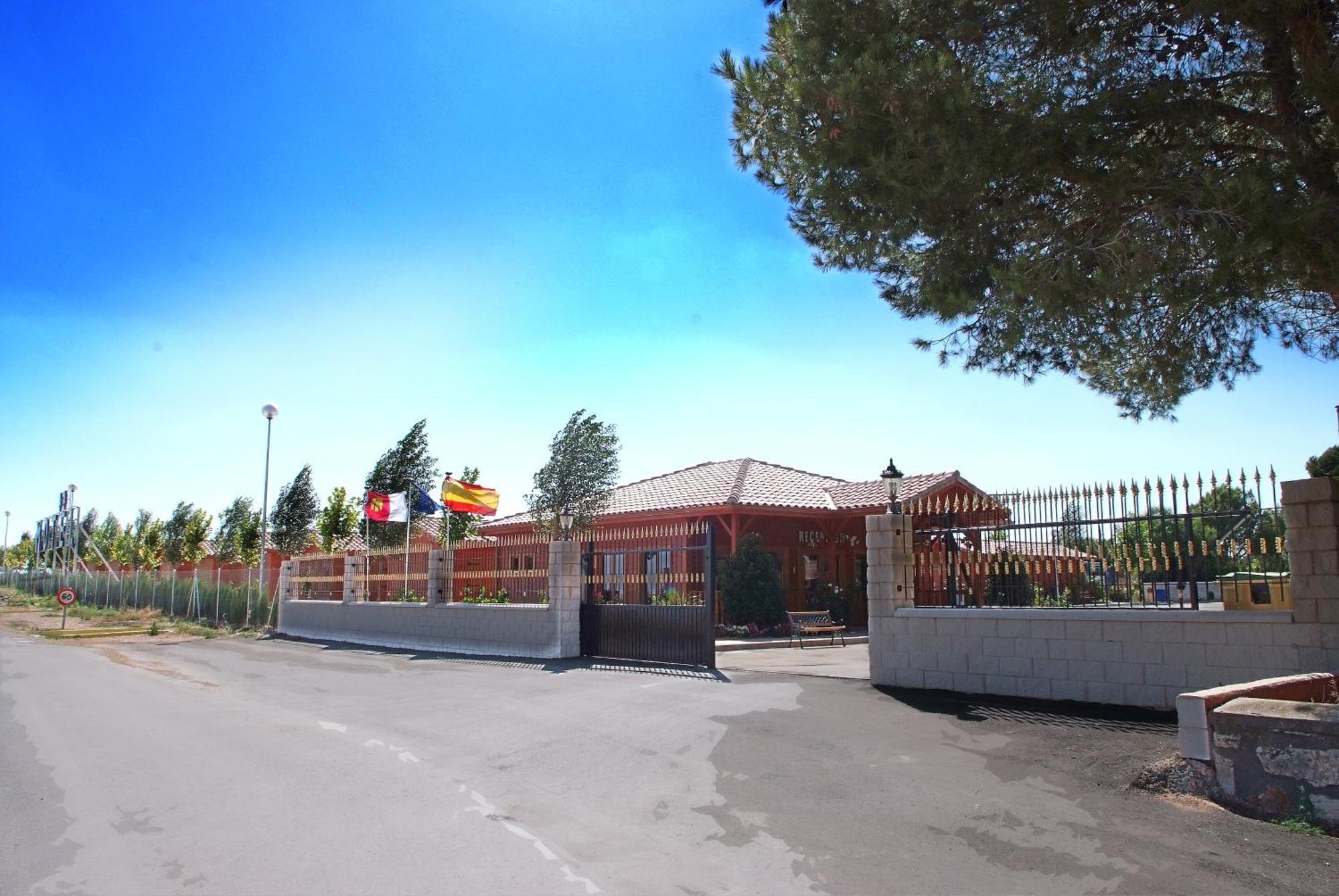 Motel San Isidro Villarrubio Kültér fotó